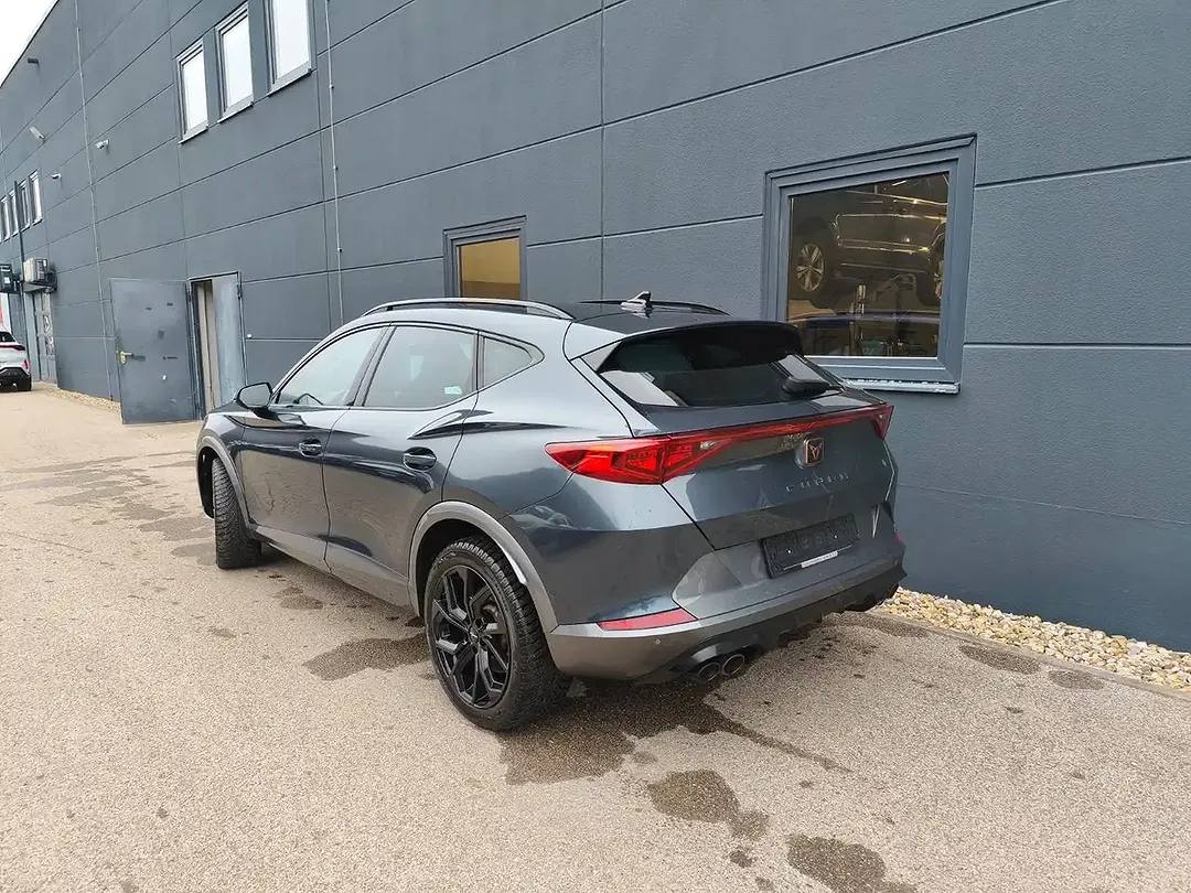 CUPRA Formentor 2.0 TSI DSG 4Drive VZ - Thumbnail 6