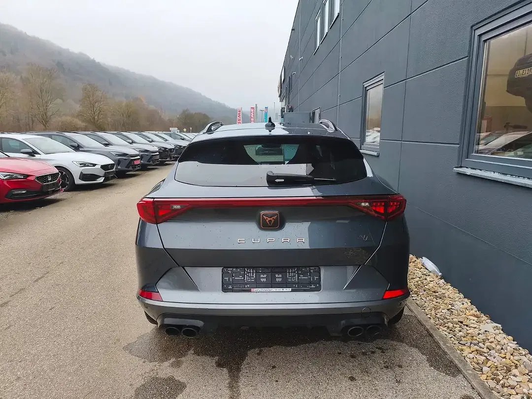 CUPRA Formentor 2.0 TSI DSG 4Drive VZ - Thumbnail 7