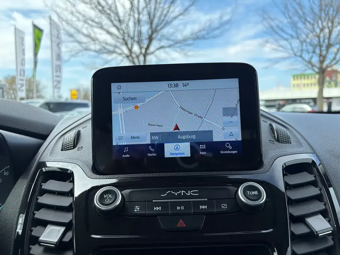 Ford Grand Tourneo Titanium - Thumbnail 11