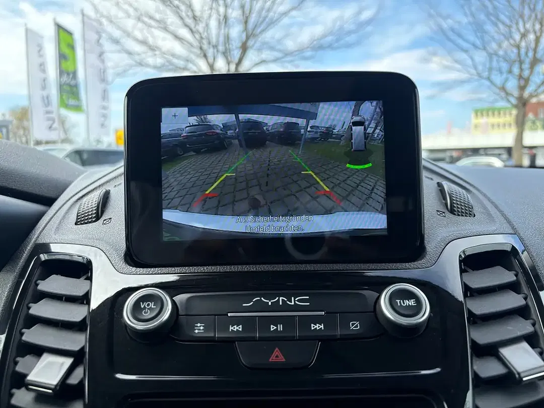 Ford Grand Tourneo Titanium - Thumbnail 13