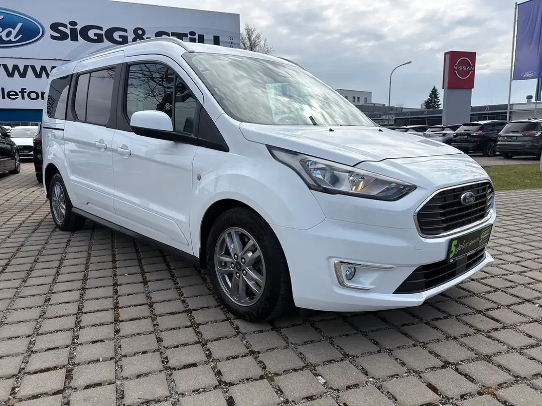 Ford Grand Tourneo Titanium - foto 2