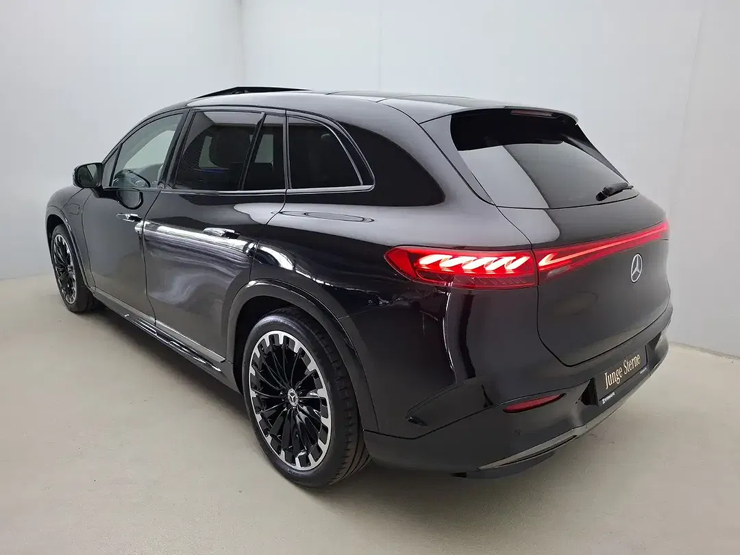 Mercedes-Benz EQS SUV 450 AMG - Thumbnail 6