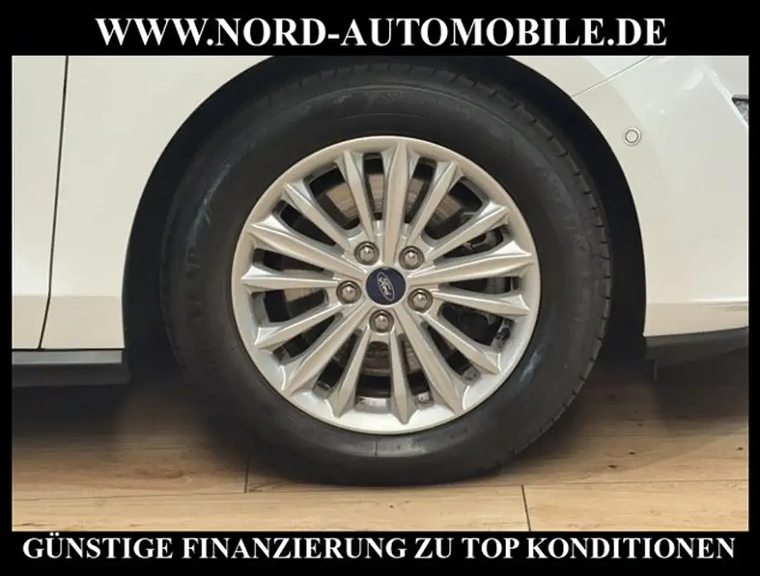 Ford Focus 2.0 EcoBlue Titanium - Thumbnail 12