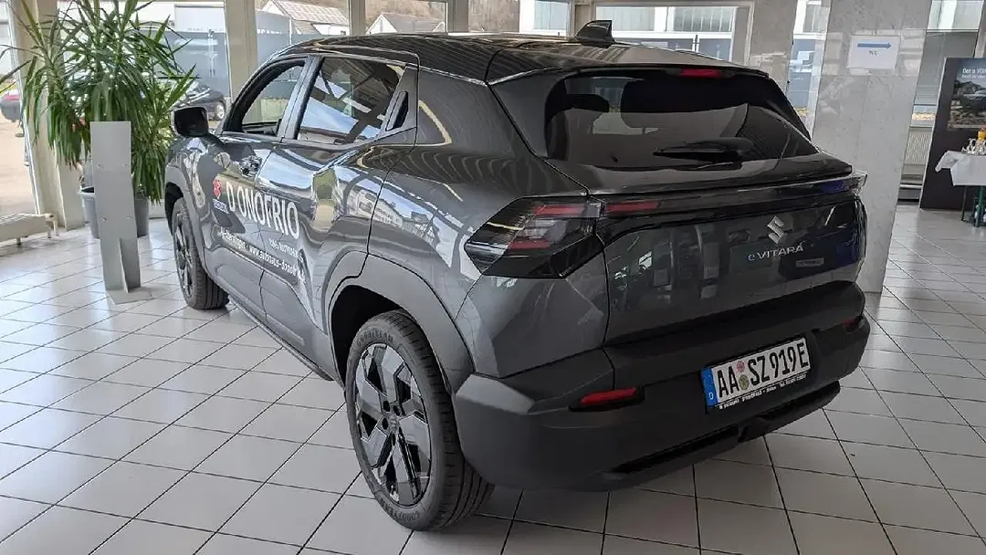 Suzuki Vitara Comfort+ - Thumbnail 4