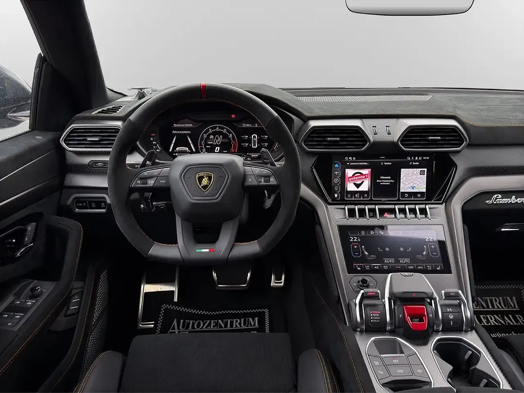 Lamborghini Urus Performante - Thumbnail 13