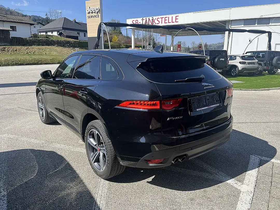 Jaguar F-Pace 20d AUT 4x4 R-Sport - foto 2