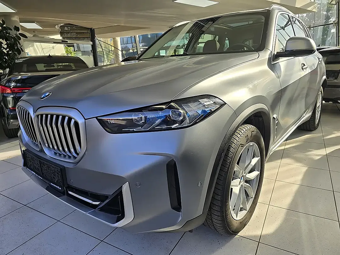 BMW X5 AUT xDrive - Thumbnail 1