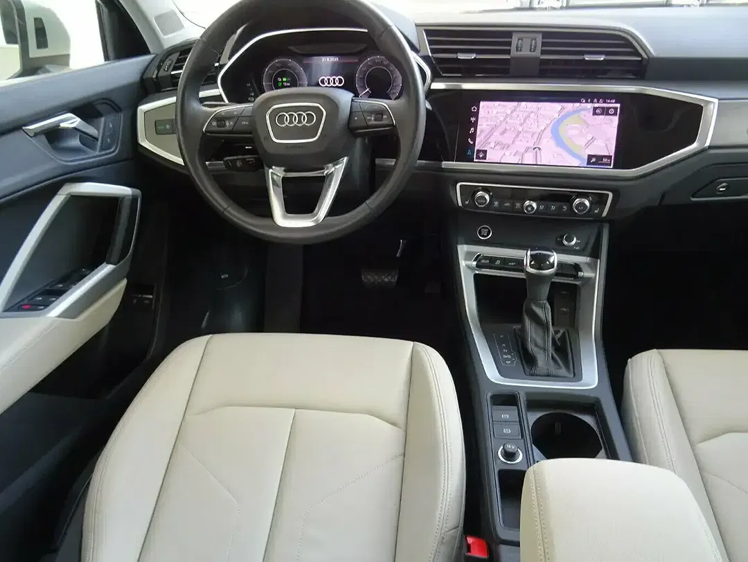 Audi Q3 45 TFSI e Sportback - Thumbnail 4