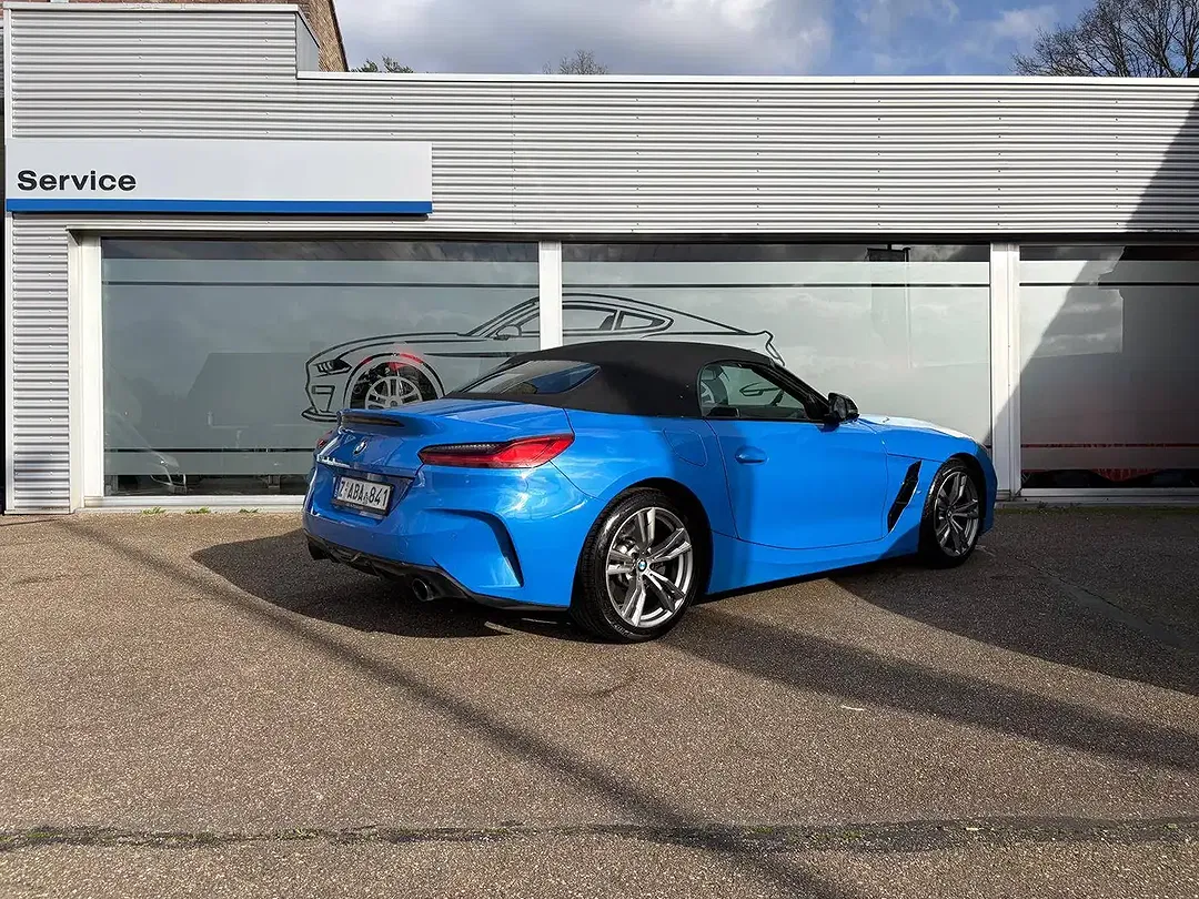 BMW Z4 2.0 sDrive - Thumbnail 4