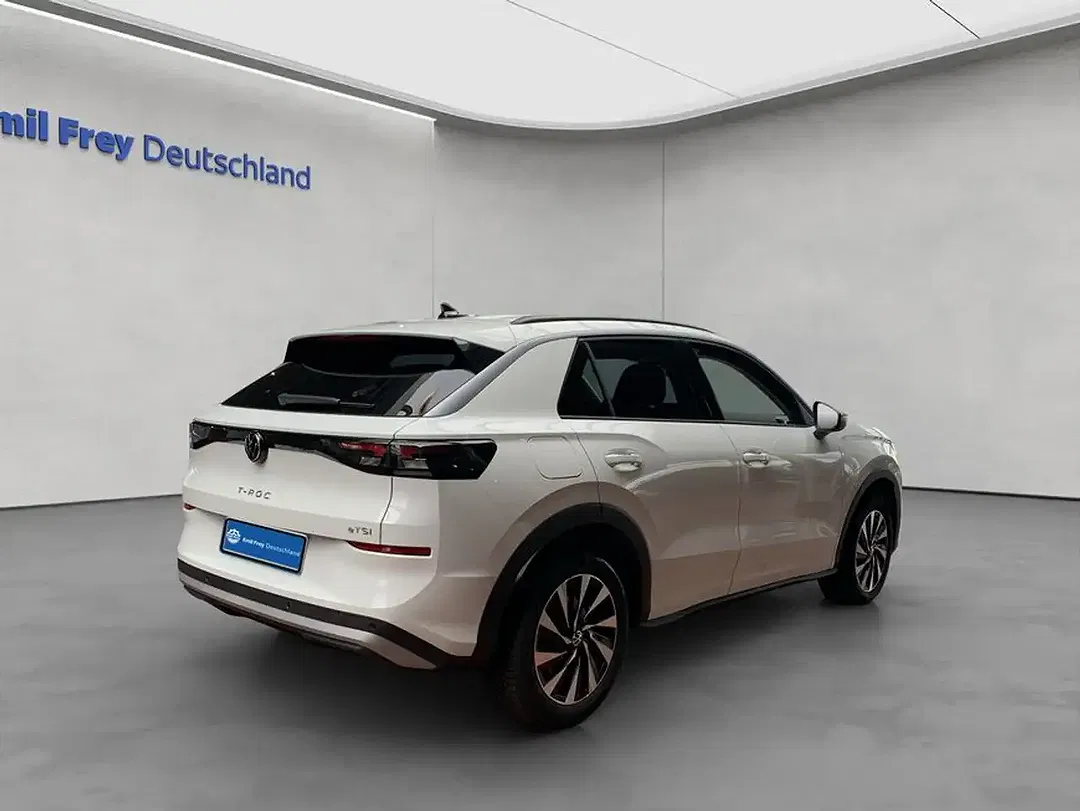 Volkswagen T-Roc 1.5 eTSI Life - Thumbnail 6