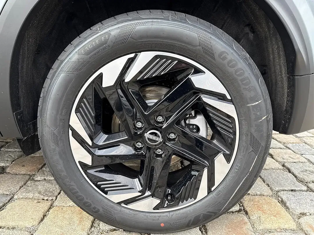 Nissan Qashqai 1.3 DIG-T MHEV AUT N-Connecta - Thumbnail 13