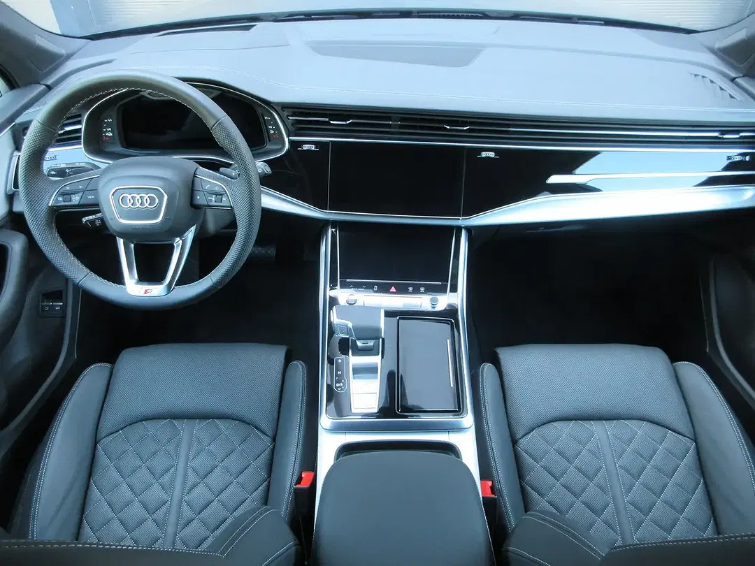 Audi Q7 55 TFSI e quattro - Thumbnail 7