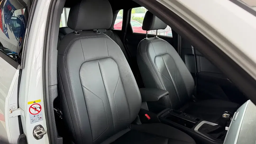 Audi Q3 45 TFSI 4x4 - Thumbnail 13