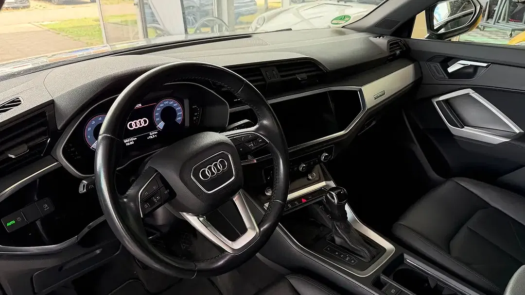 Audi Q3 45 TFSI 4x4 - Thumbnail 9
