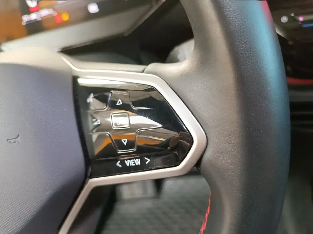 Volkswagen ID.4 - Thumbnail 13