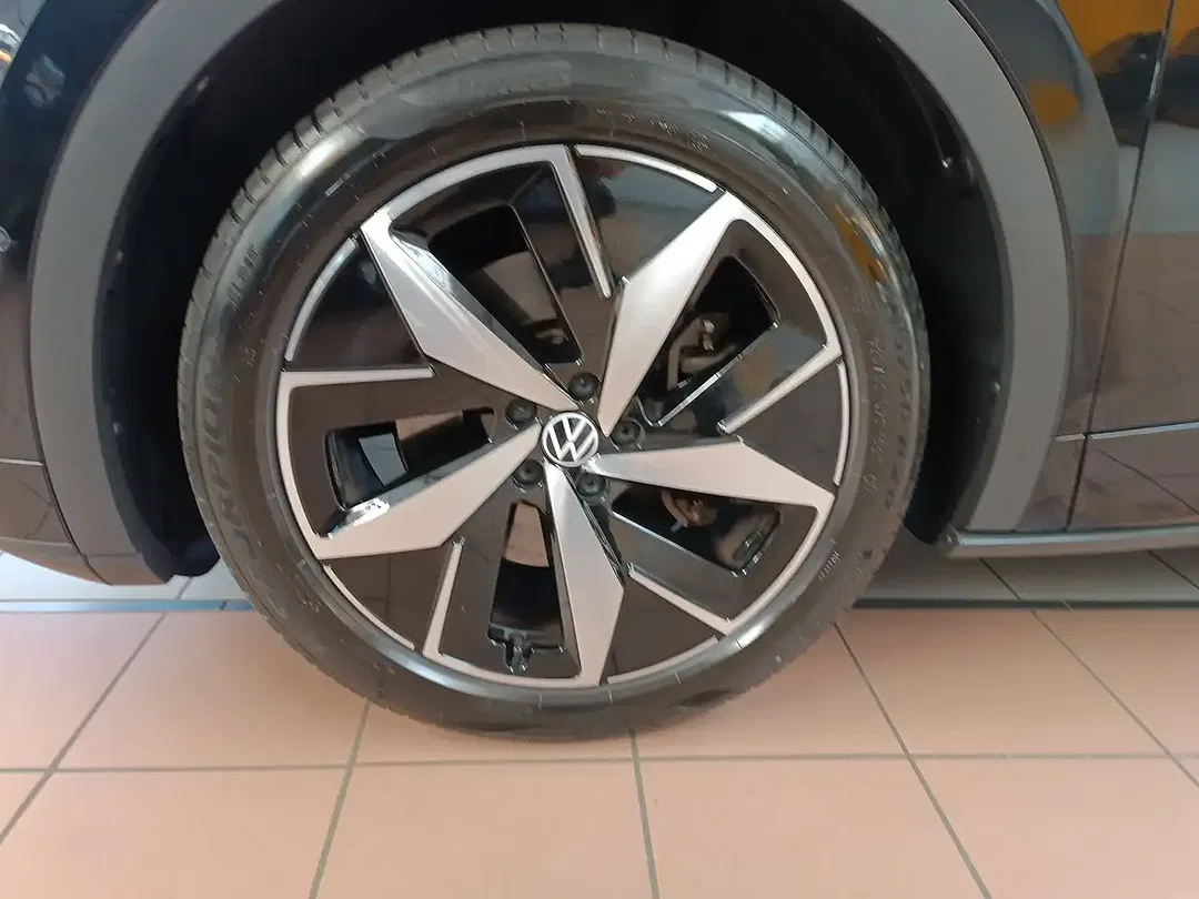Volkswagen ID.4 - Thumbnail 7