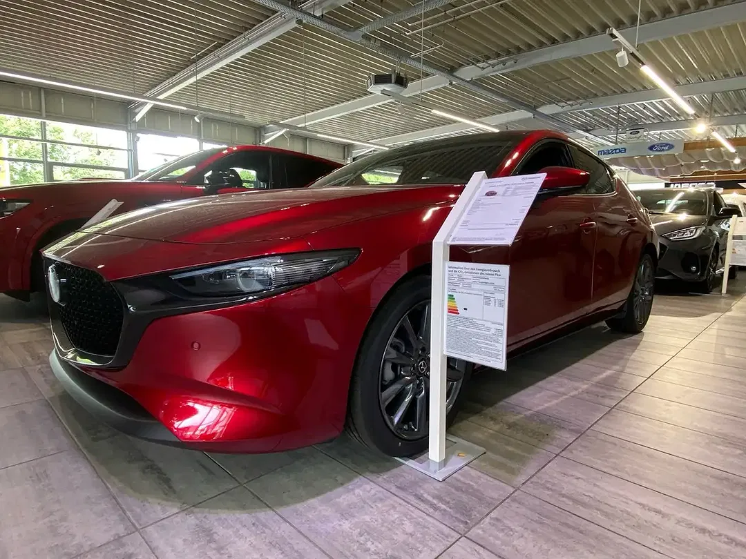 Mazda 3 Takumi - foto 1