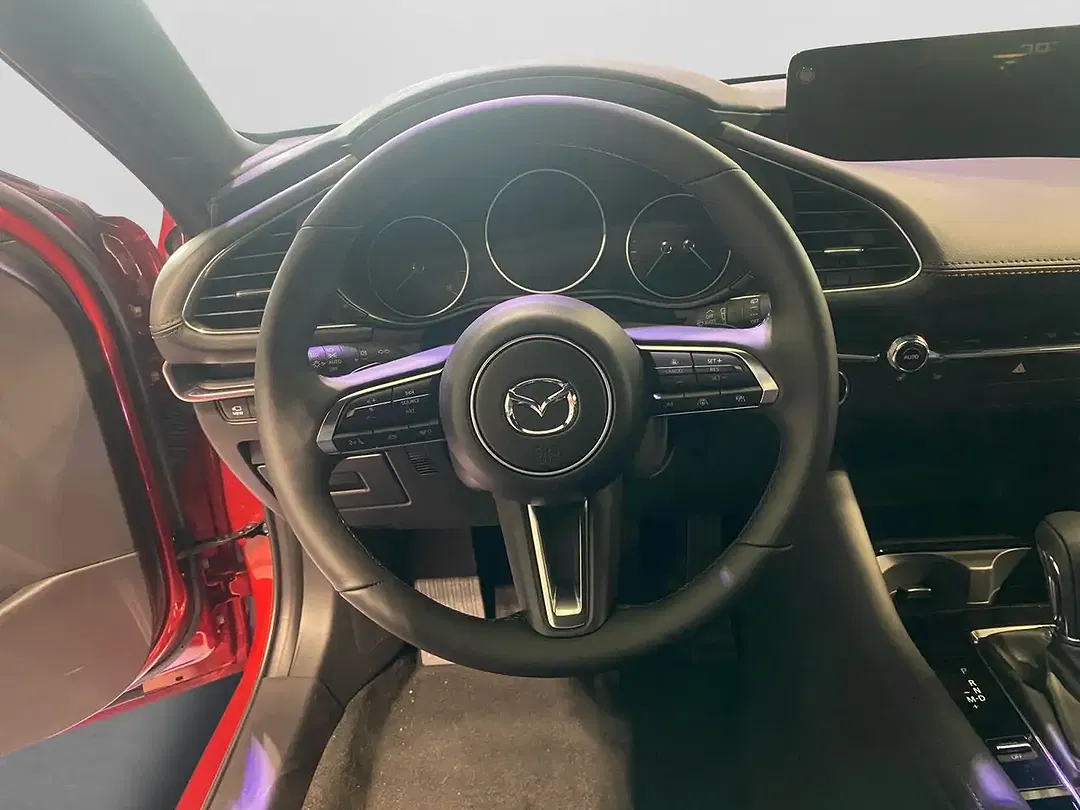 Mazda 3 Takumi - Thumbnail 13