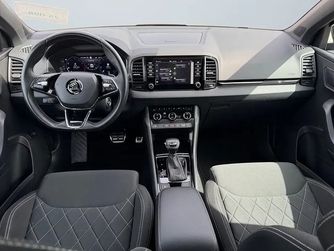Skoda Karoq 1.5 TSI DSG Sportline - Thumbnail 7