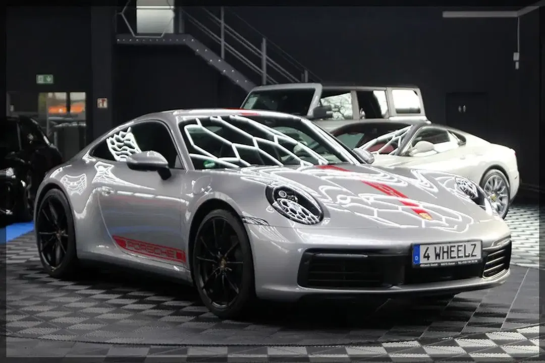 Porsche 992 AUT Carrera Coupe - foto 1