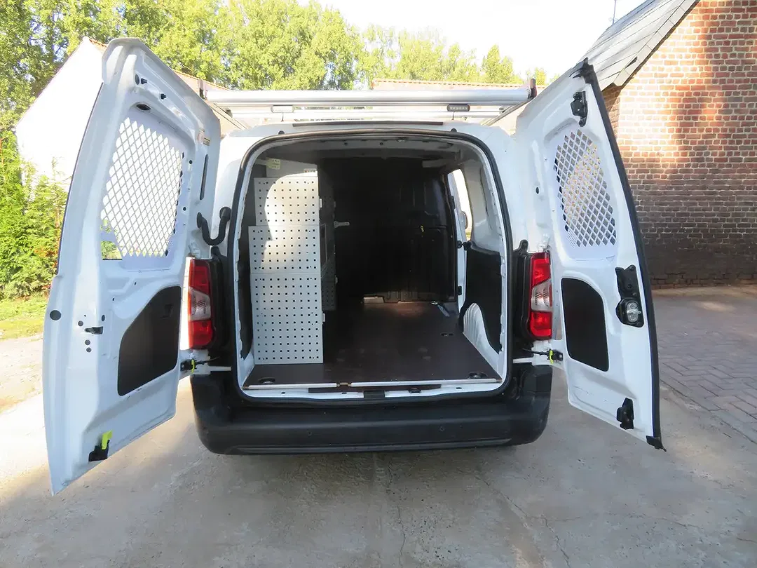 Opel Combo - Thumbnail 10