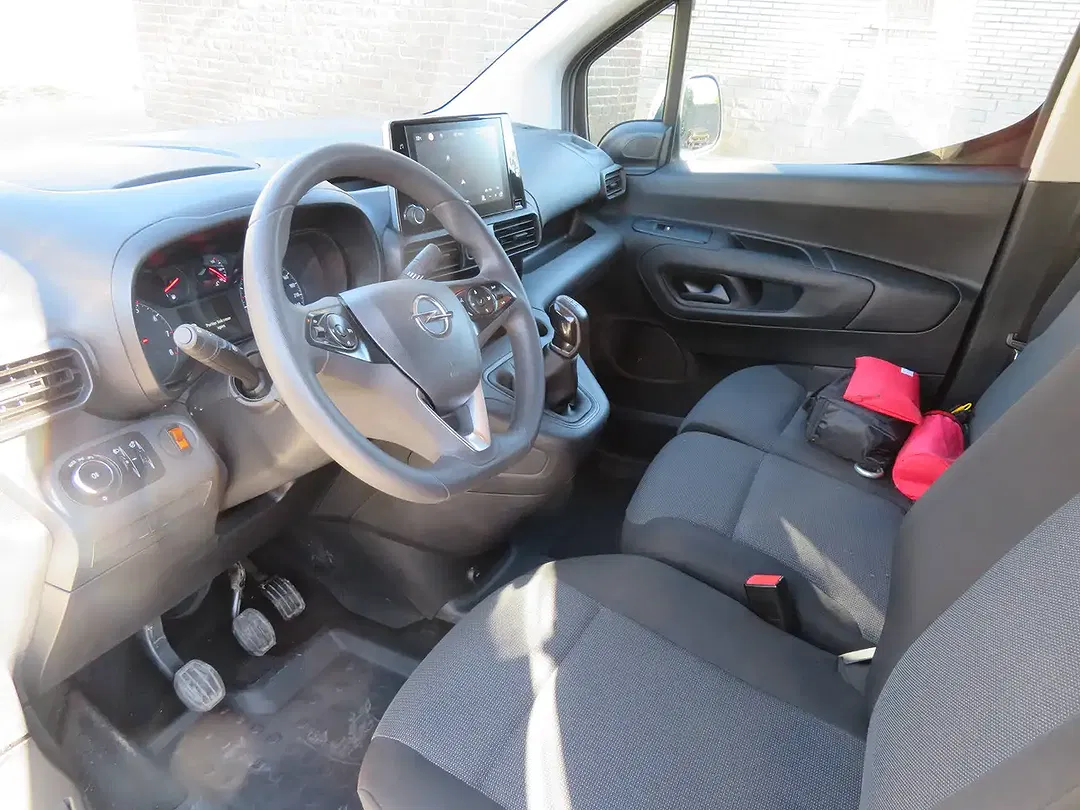 Opel Combo - Thumbnail 13