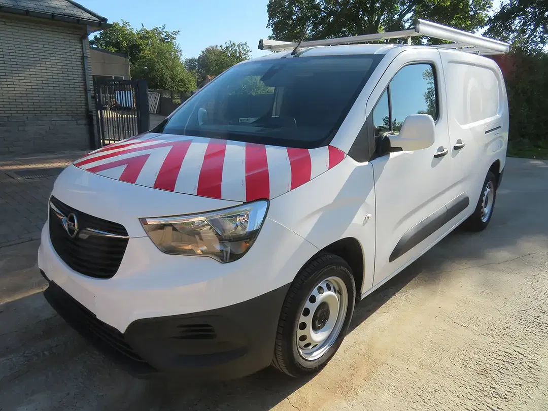Opel Combo - Thumbnail 3
