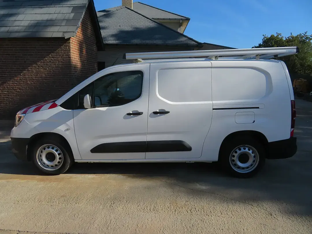 Opel Combo - Thumbnail 4