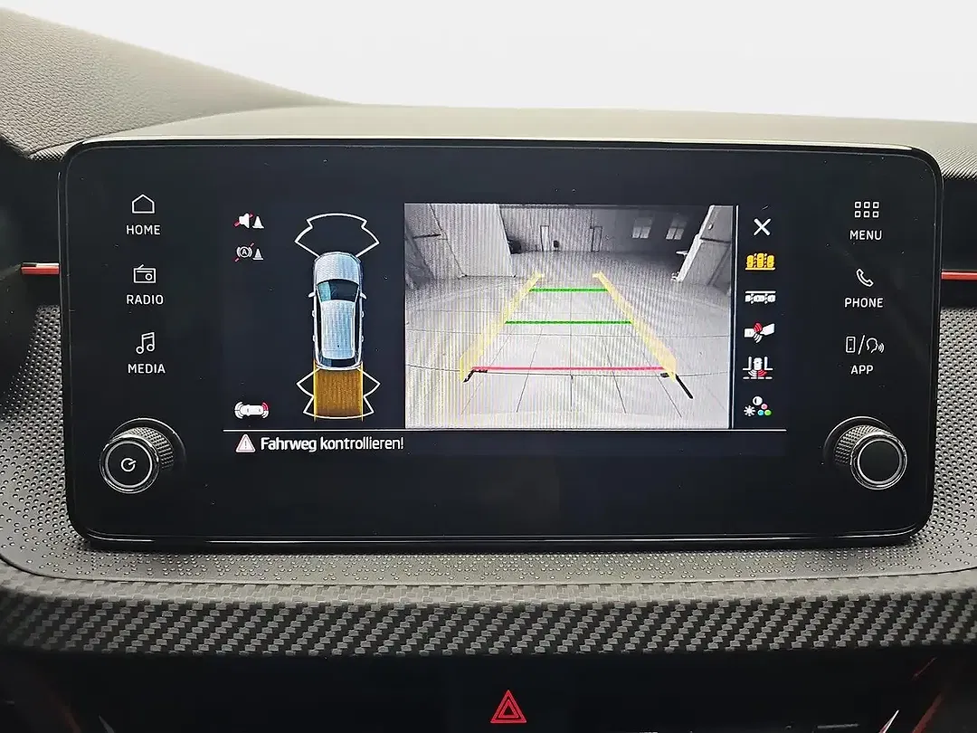 Skoda Kamiq 1.5 TSI DSG Monte Carlo - Thumbnail 10