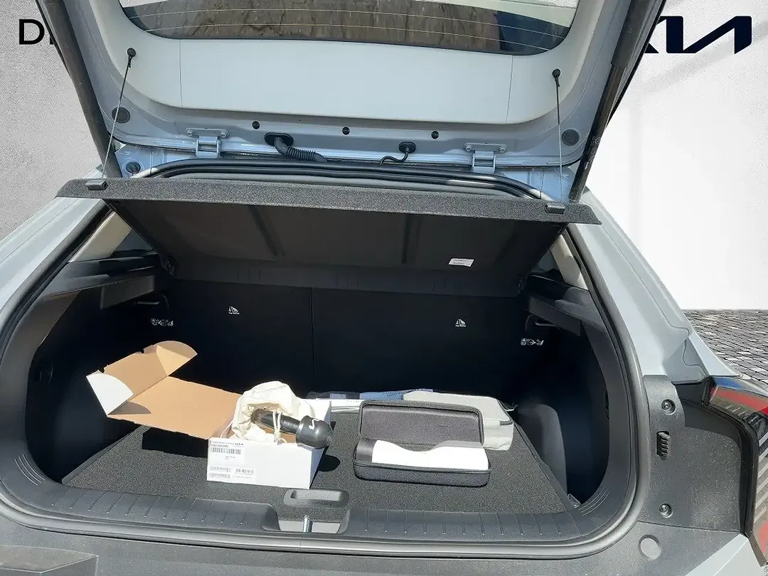 Kia EV4 81.4 kWh Earth - Thumbnail 8