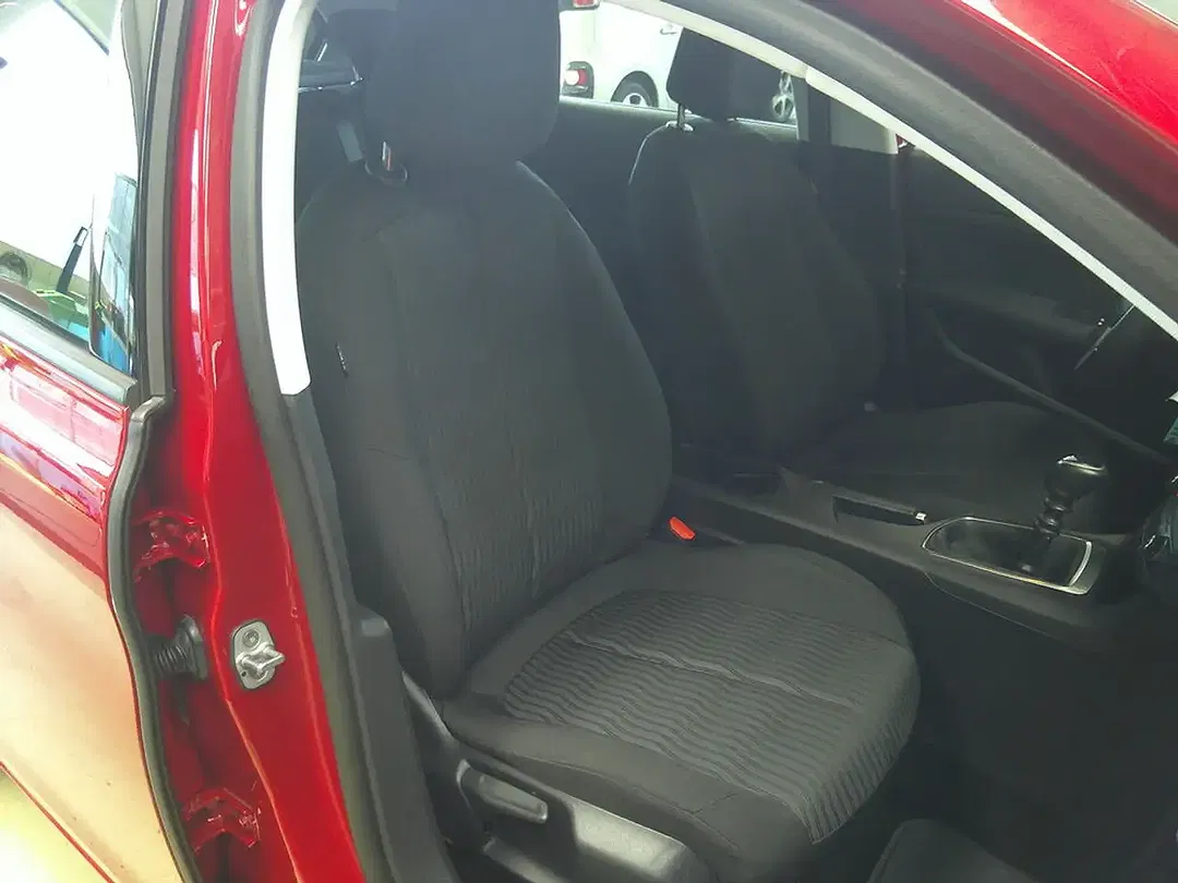 Peugeot 308 100 PureTech - Thumbnail 14