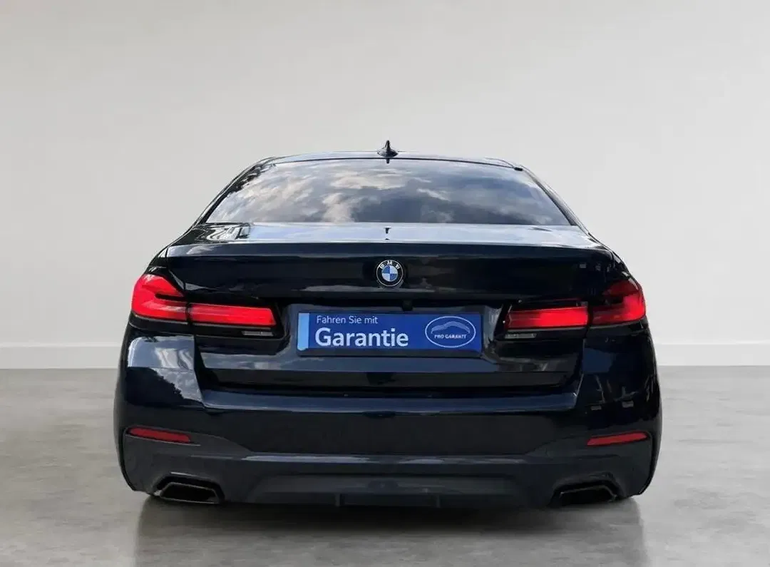 BMW 520 M Sport - Thumbnail 4