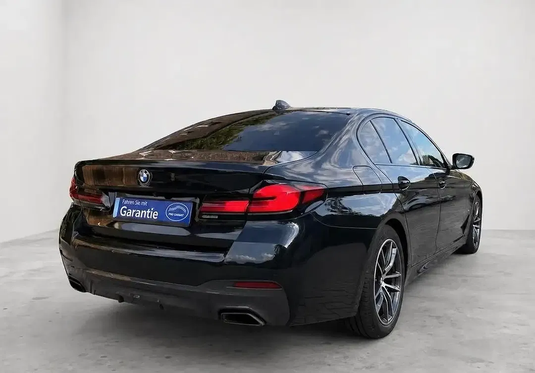 BMW 520 M Sport - Thumbnail 5