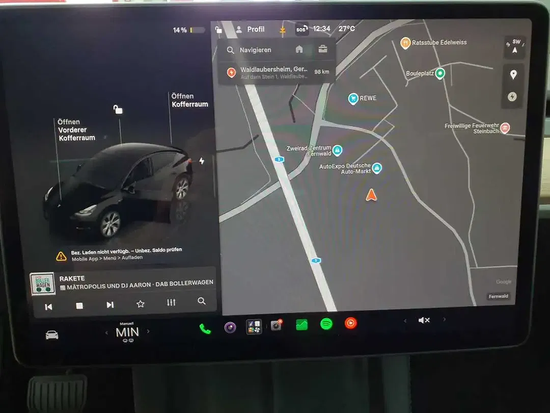 Tesla Model Y AWD Dual Motor Long Range - Thumbnail 12