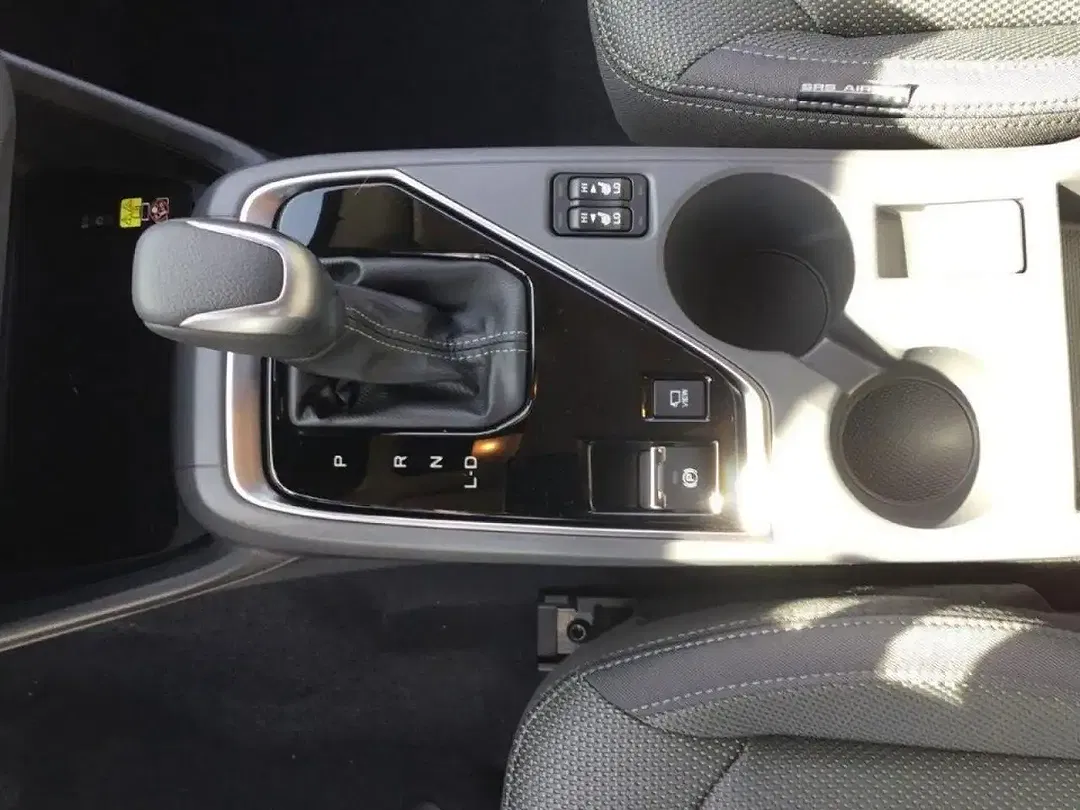 Subaru Crosstrek 2.0 e-Boxer Comfort - Thumbnail 11