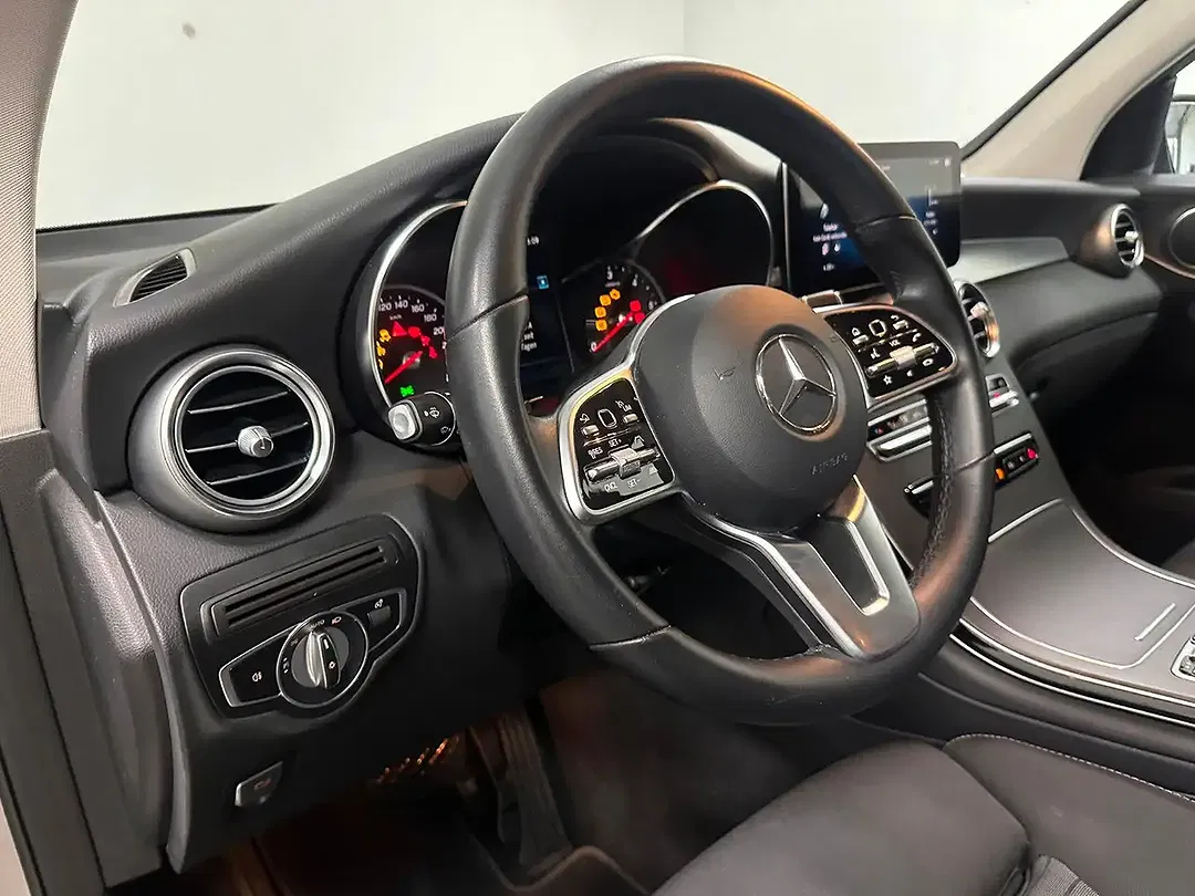 Mercedes-Benz GLC 300 4MATIC - Thumbnail 10
