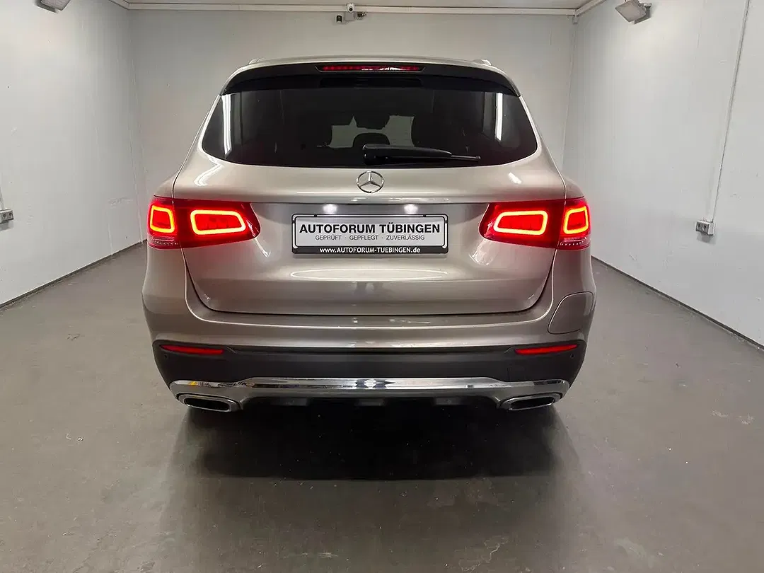 Mercedes-Benz GLC 300 4MATIC - Thumbnail 4