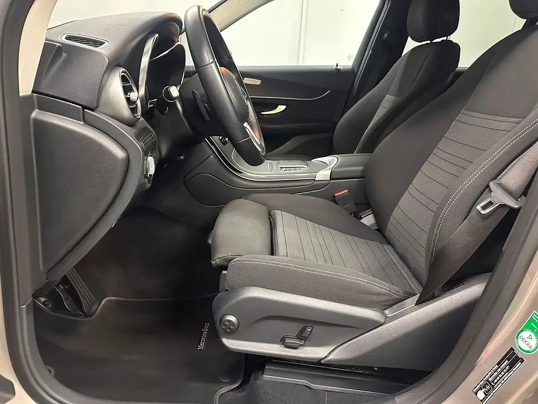 Mercedes-Benz GLC 300 4MATIC - Thumbnail 7