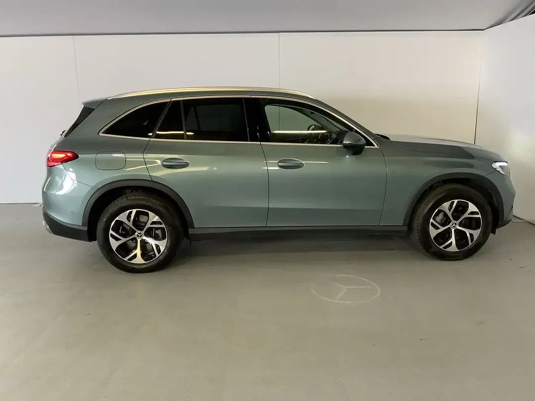 Mercedes-Benz GLC 300 4MATIC Avantgarde - Thumbnail 3