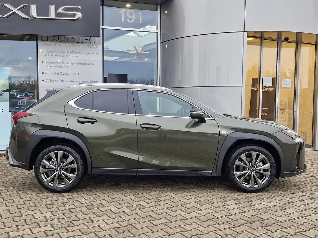 Lexus UX 300h F SPORT Design - Thumbnail 4