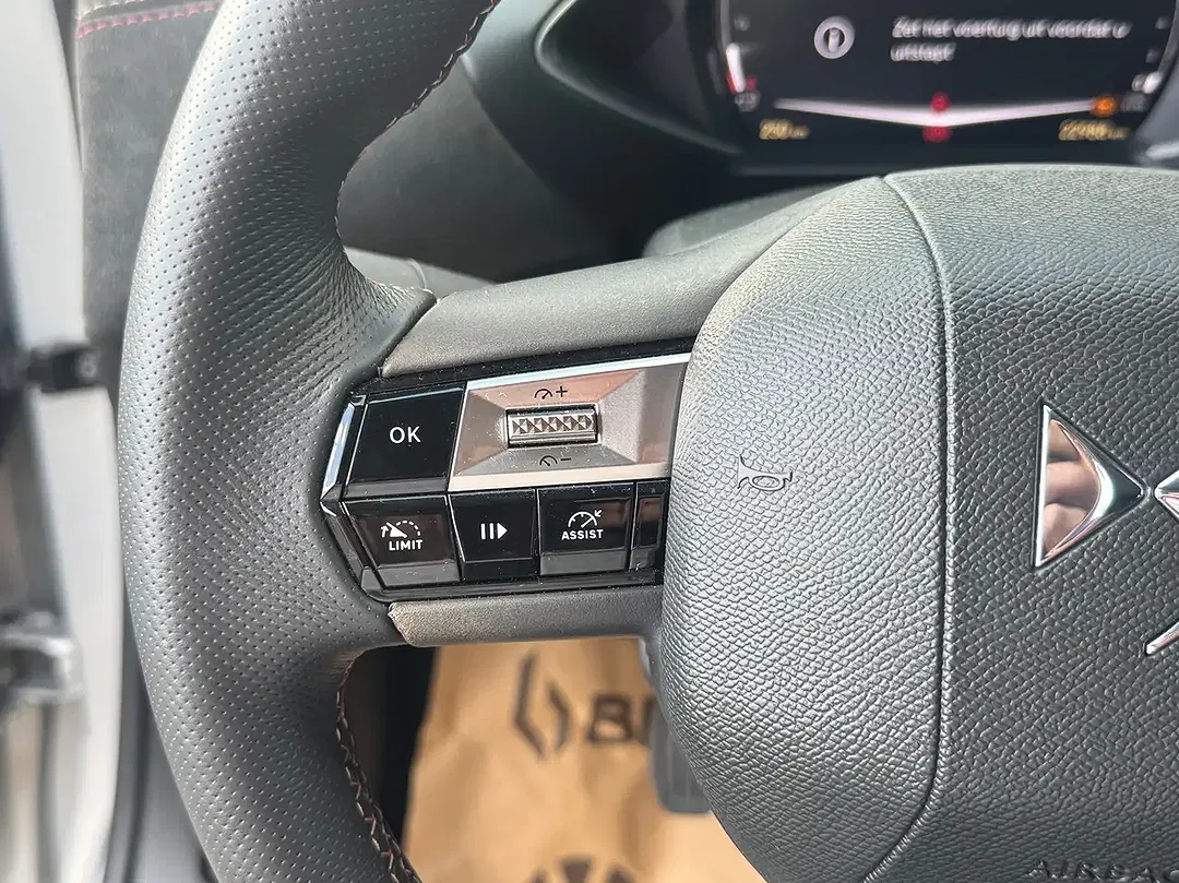 DS Automobiles DS 3 - foto 15