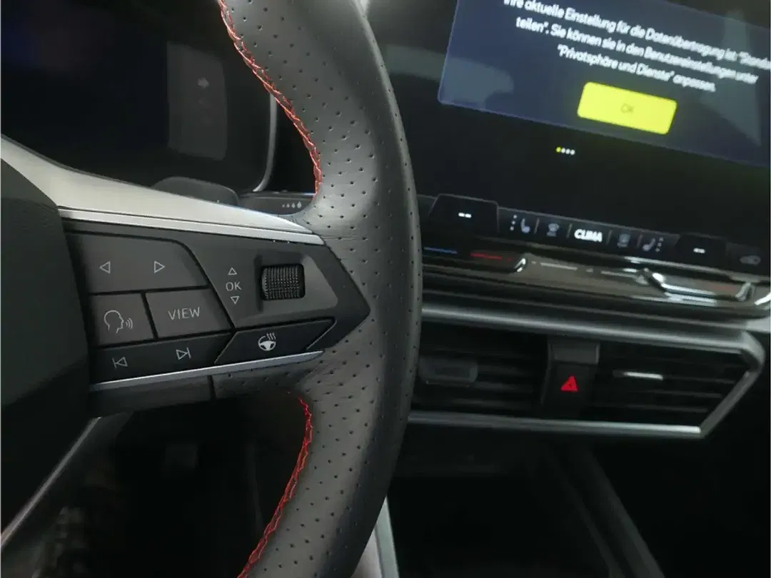 SEAT Leon 1.5 eTSI FR - Thumbnail 11
