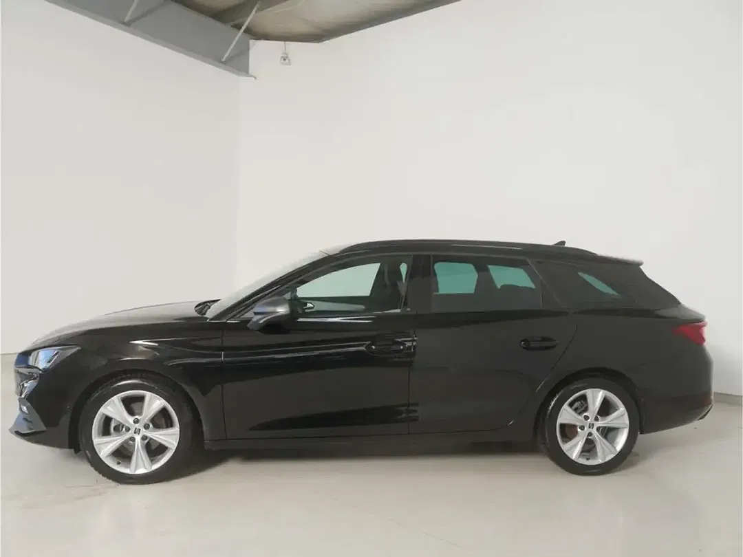 SEAT Leon 1.5 eTSI FR - Thumbnail 5