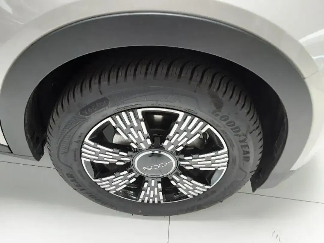 Fiat 600 Icon - Thumbnail 9
