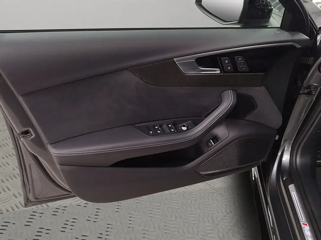 Audi RS4 2.9 TFSI tiptronic quattro RS Matrix LED Avant - Thumbnail 9