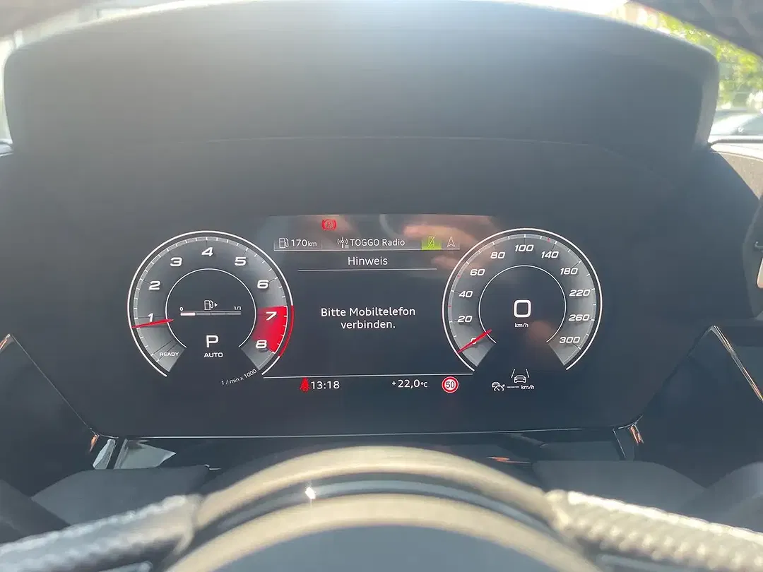 Audi S3 TFSI S tronic - Thumbnail 8