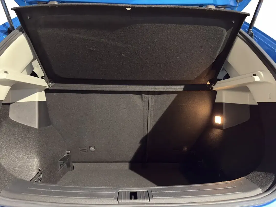 MG ZS EV Luxury - Thumbnail 9