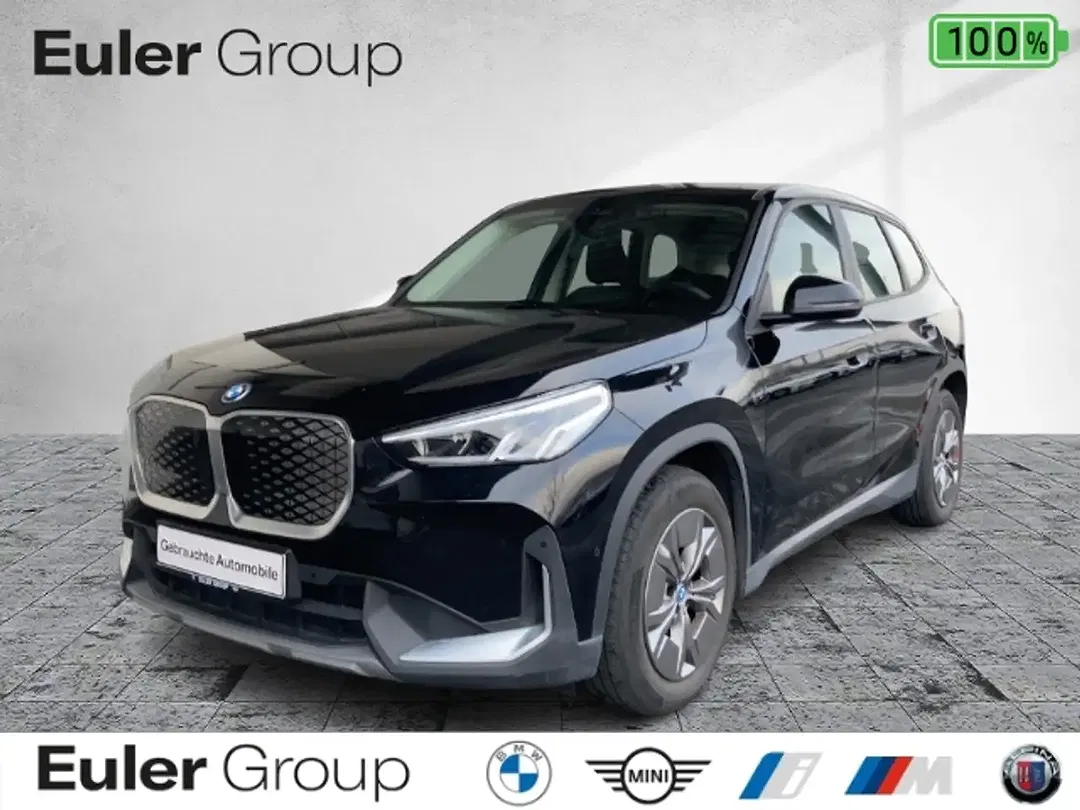 BMW iX1 xDrive - foto 1
