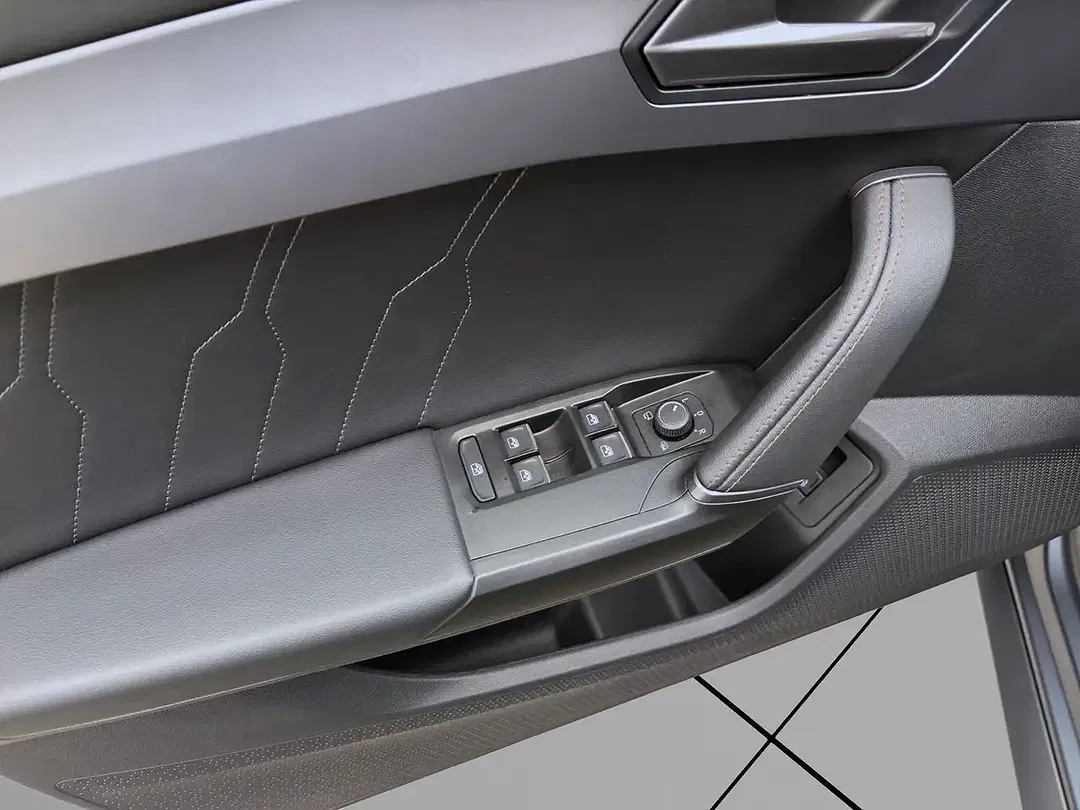 CUPRA Leon 1.4 TSI PHEV DSG VZ - Thumbnail 11
