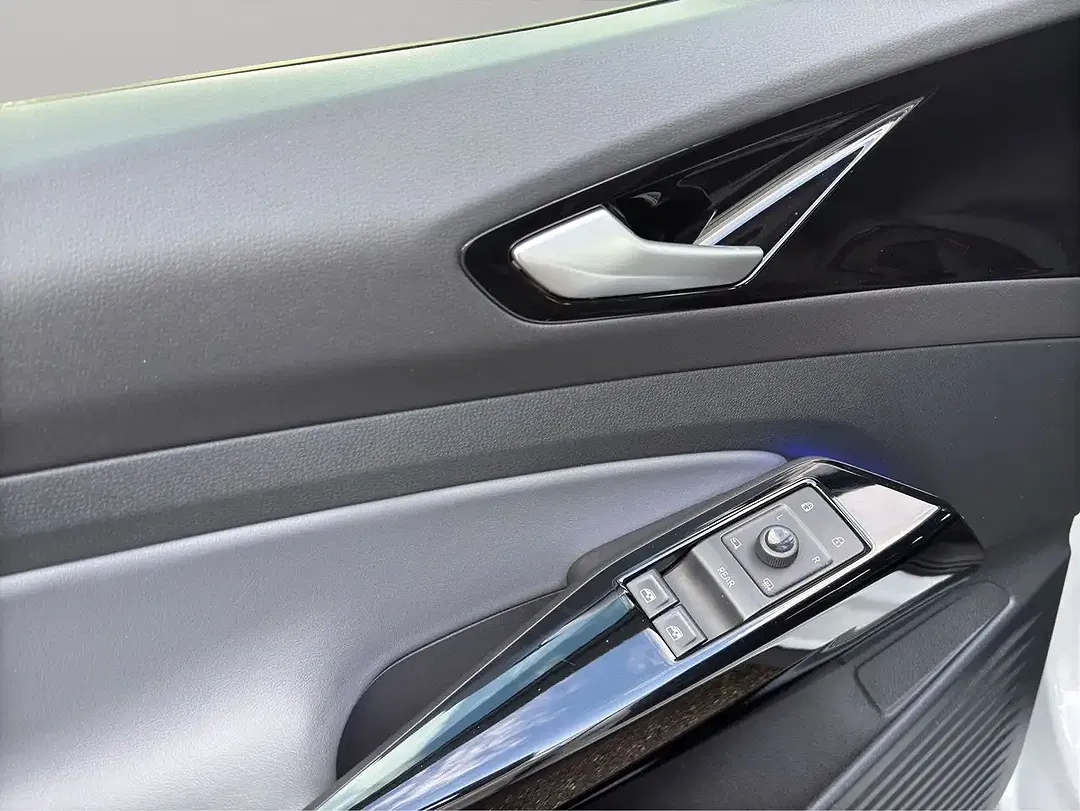 Volkswagen ID.5 Pro - Thumbnail 12